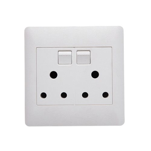 4x4 Double Socket Plug