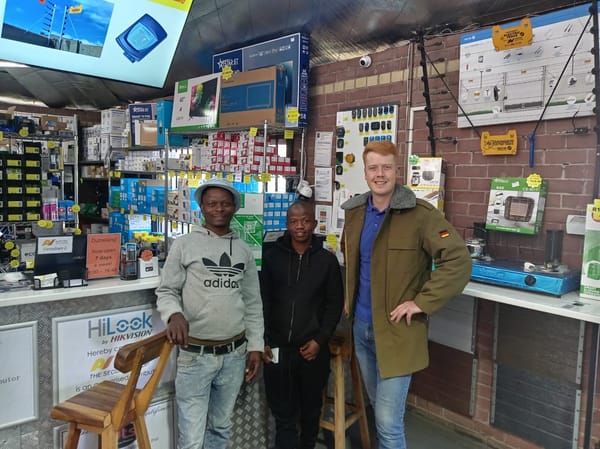 Customers at Alectra Solutions store